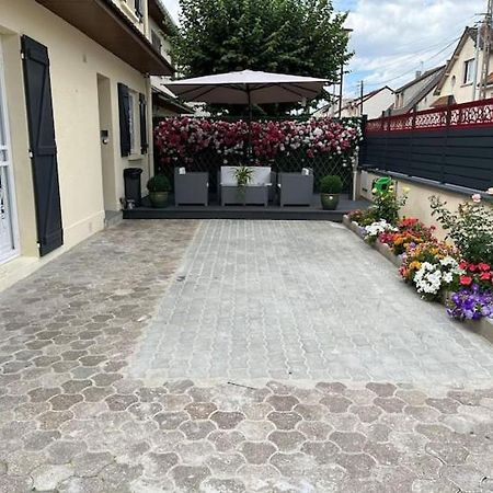 Chambre Privee Pour 4 Personnes En Banlieue Parisienne A Bondy Zewnętrze zdjęcie